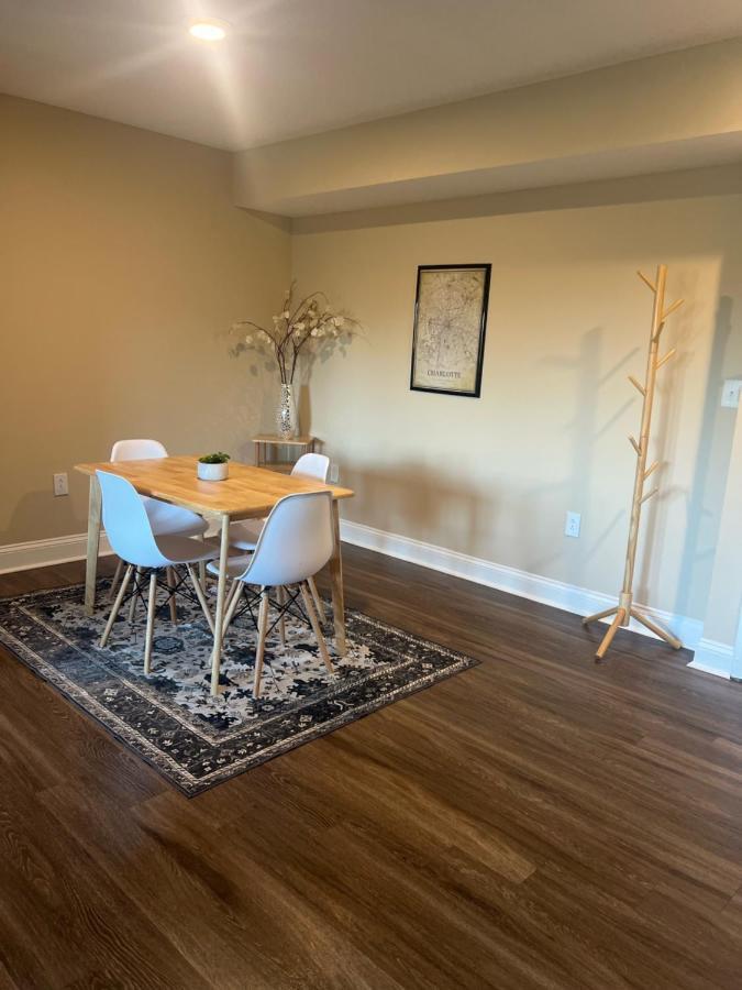 Spacious 2 Bed, 2 Bath Uptown Gem In The Heart Of The City-Parking-Wi-Fi-Balcony Cgv Charlotte Eksteriør bilde